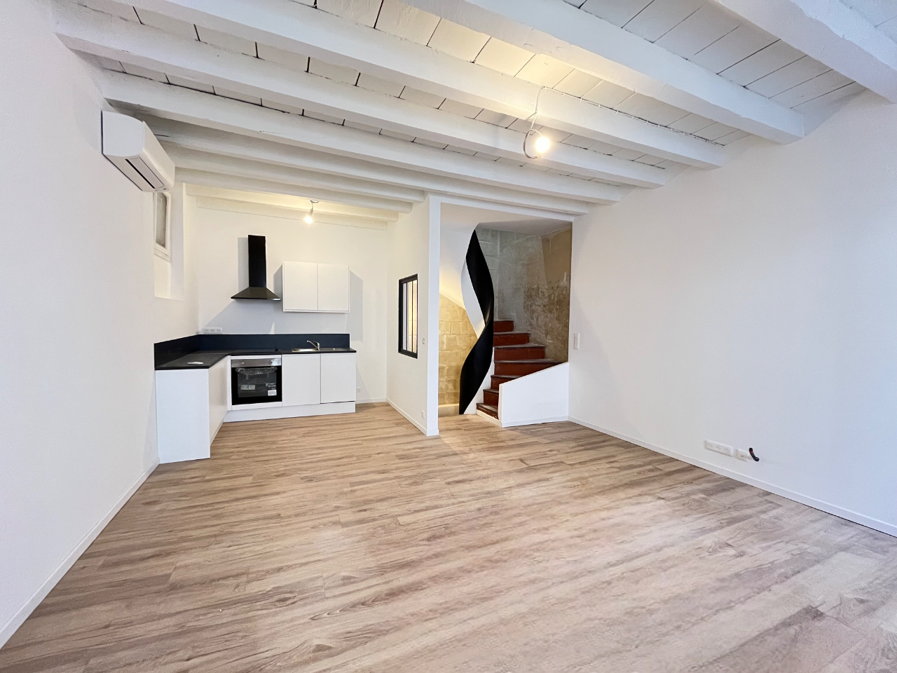 MAISON SECTEUR LA ROQUETTE